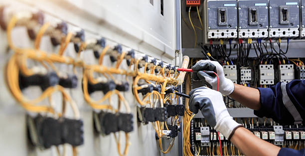 Professional Electrician technician working in Howard, WI